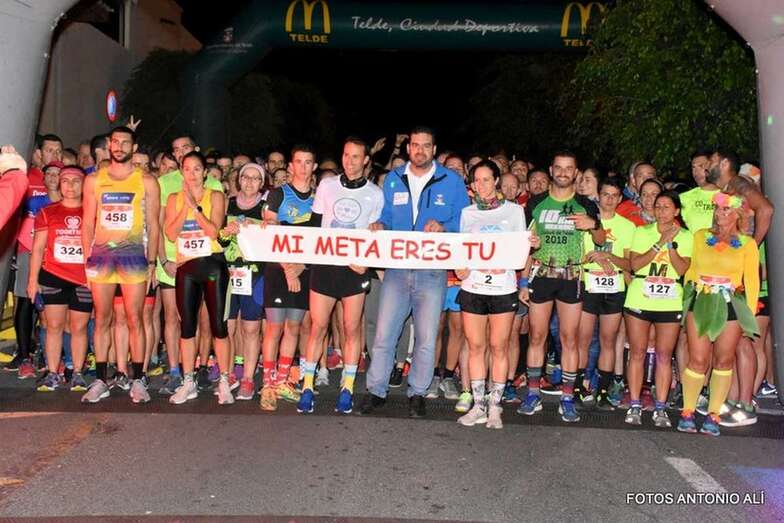 La carrera en el momento de la salida (Foto Antonio Alí)